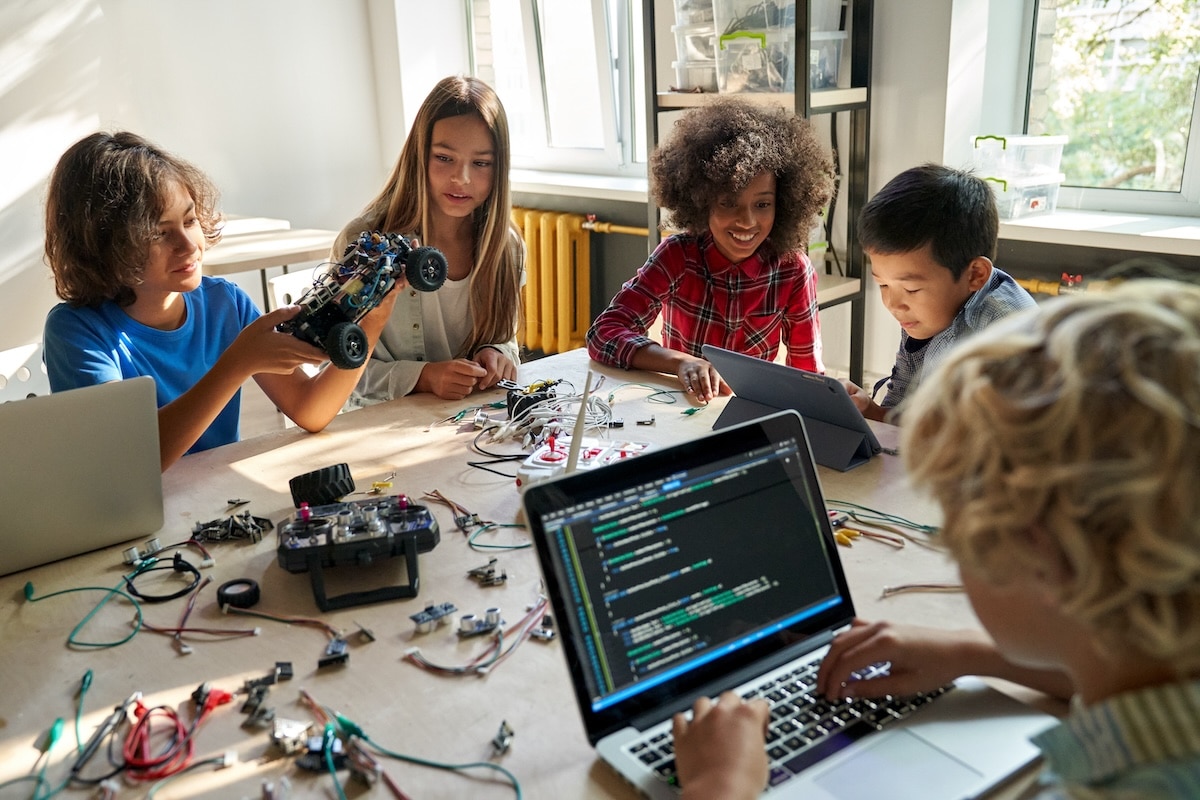 New Maker Project STEM grants - Manufacturers' Monthly