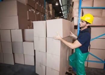WorkSafe’s Manual handling basics program prioritises preventing injuries. Image: wavebreak3/stock.adobe,com