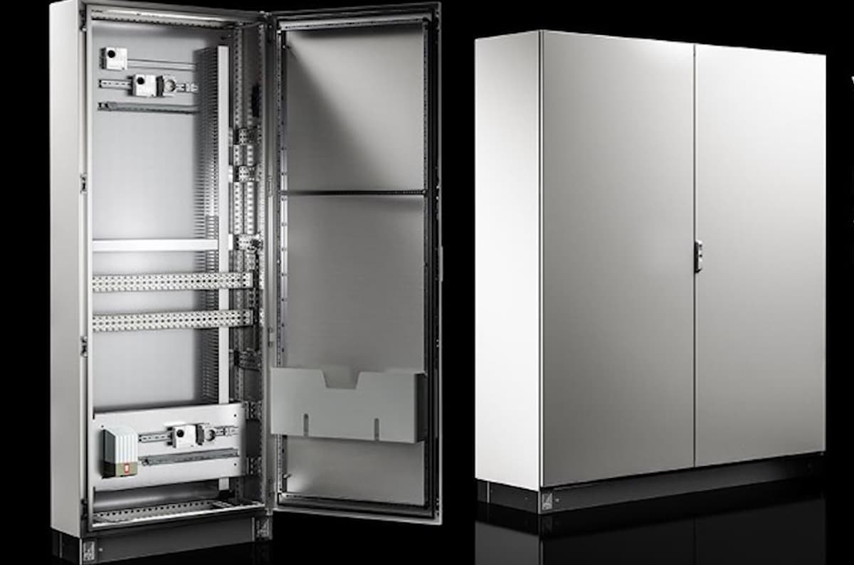 VX SE: A free-standing enclosure for larger control applications